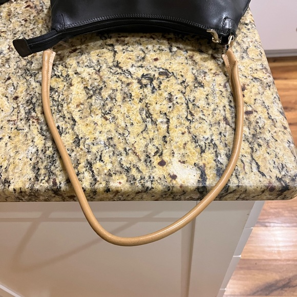 Sagi Made in Italy All leather two-tone Handbag 9X15 - Picture 5 of 8